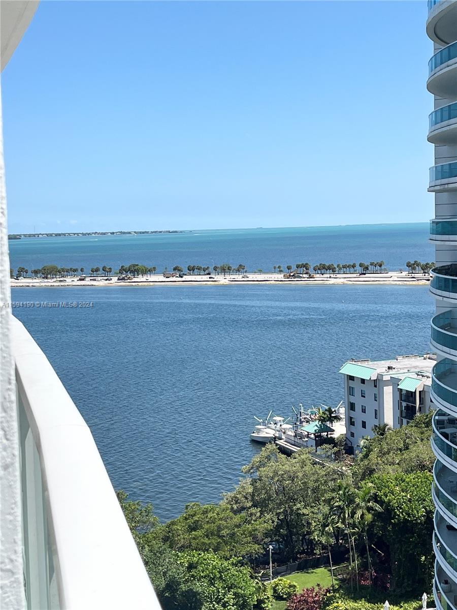 2101 Brickell Ave, Miami, Florida 33129, 1 Bedroom Bedrooms, ,1 BathroomBathrooms,Residential Lease,For Rent,SKYLINE ON BRICKELL CONDO,Brickell Ave,A11594190