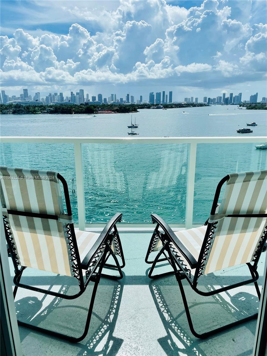 1000 West Ave., Miami Beach, Florida 33139, ,1 BathroomBathrooms,Residential,Sold,MIRADOR 1000,West Ave.,A11563226