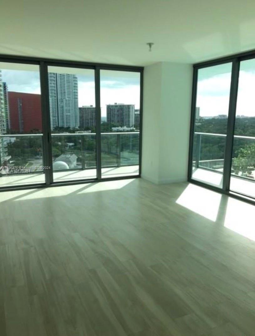 1300 MIAMI AVE, Miami, Florida 33130, 3 Bedrooms Bedrooms, ,2 BathroomsBathrooms,Residential Lease,For Rent,SLS Brickell,MIAMI AVE,A11595376