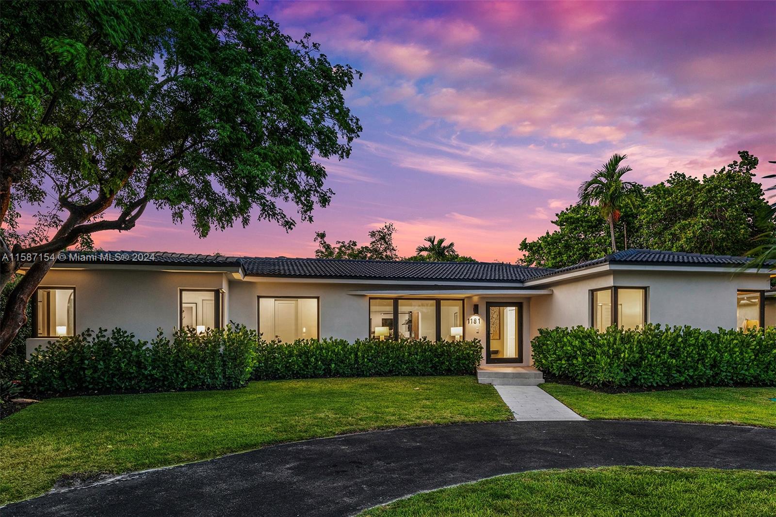 1181 97th St, Miami Shores, Florida 33138, 4 Bedrooms Bedrooms, ,4 BathroomsBathrooms,Residential,Sold,REV PL MIAMI SHORES SEC 8,97th St,A11587154