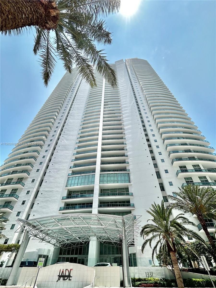 1331 Brickell Bay Dr, Miami, Florida 33131, 3 Bedrooms Bedrooms, ,3 BathroomsBathrooms,Residential,For Sale,JADE RESIDENCES,Brickell Bay Dr,A11592687