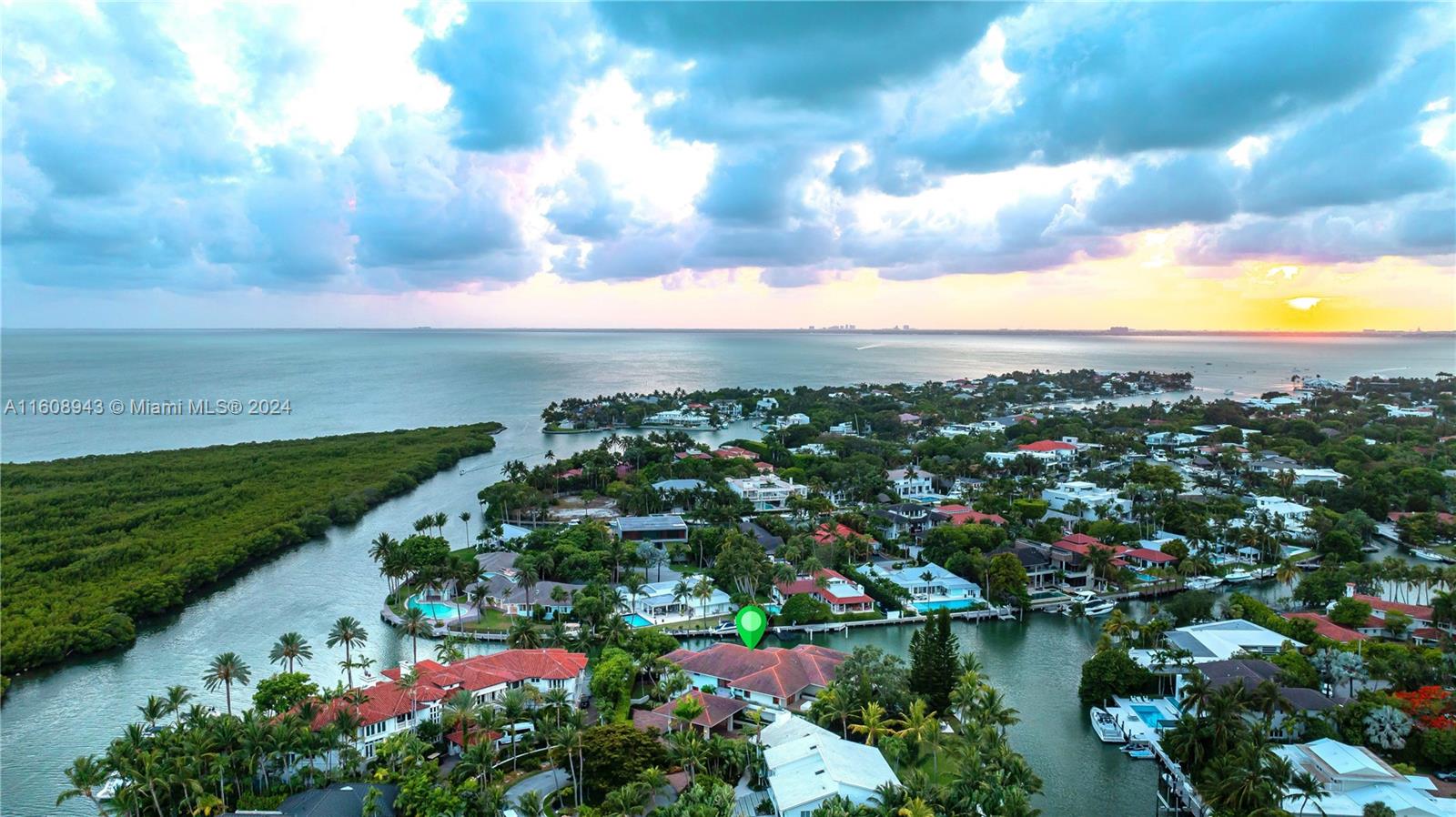 241 Cape Florida Dr, Key Biscayne, Florida 33149, 8 Bedrooms Bedrooms, ,8 BathroomsBathrooms,Residential,For Sale,CAPE FLORIDA SUB SEC 3,Cape Florida Dr,A11608943