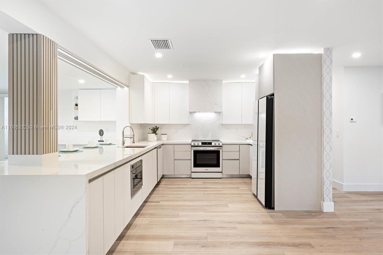 2705 6th St, Boynton Beach, Florida 33435, 3 Bedrooms Bedrooms, ,3 BathroomsBathrooms,Residential,Sold,FOREST HILLS,6th St,A11605222