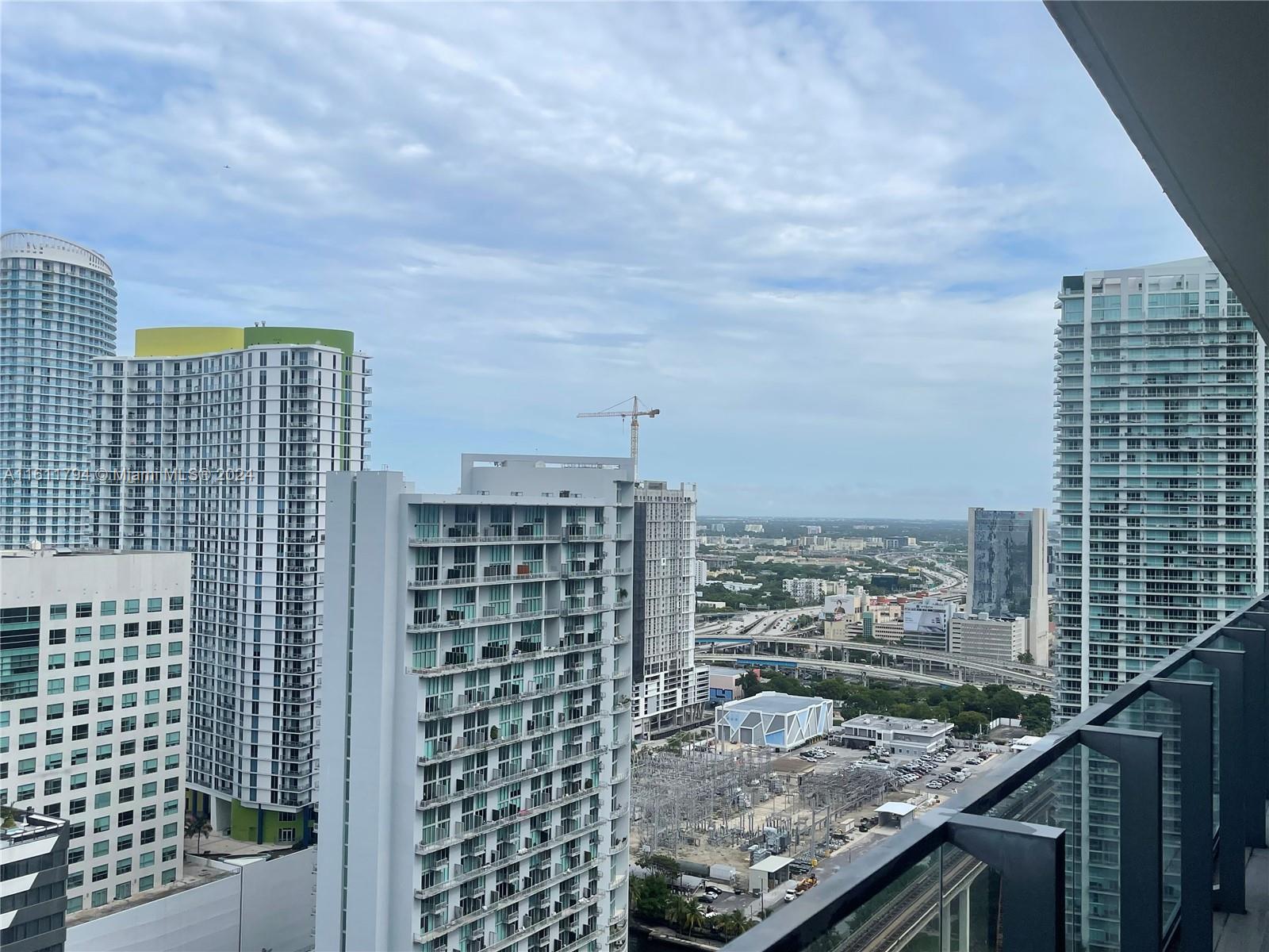 88 7th St, Miami, Florida 33130, 3 Bedrooms Bedrooms, ,3 BathroomsBathrooms,Residential Lease,For Rent,RISE CONDO,7th St,A11611794