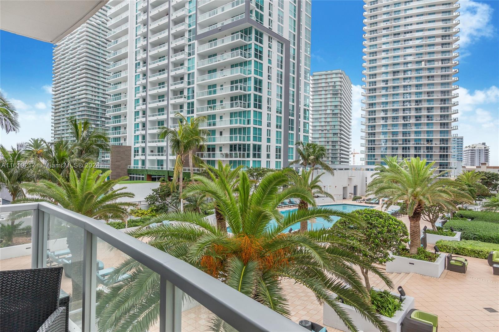 1060 Brickell Ave, Miami, Florida 33131, 1 Bedroom Bedrooms, ,1 BathroomBathrooms,Residential Lease,For Rent,1060 Brickell Condo,Brickell Ave,A11619217