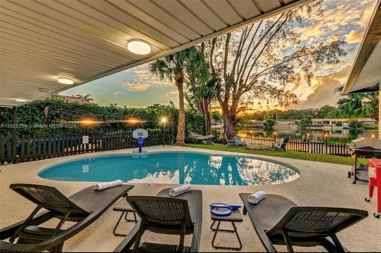 19930 24th Ave, Miami, Florida 33180, 5 Bedrooms Bedrooms, ,3 BathroomsBathrooms,Residential Lease,For Rent,COUNTY SQUIRE ESTS SEC 1,24th Ave,A11625254