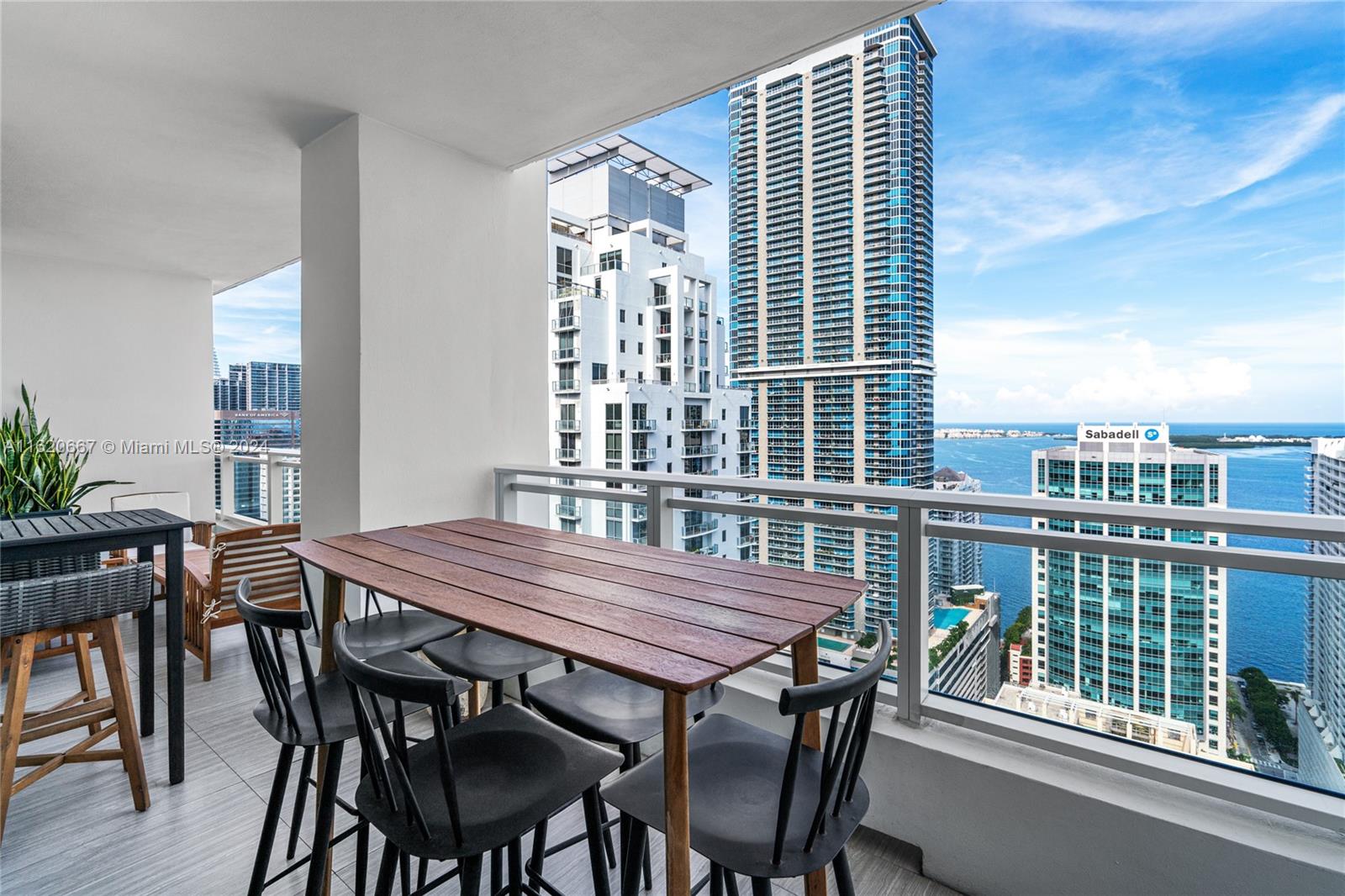 1080 Brickell Ave, Miami, Florida 33131, 1 Bedroom Bedrooms, ,1 BathroomBathrooms,Residential Lease,For Rent,THE BONDO (1080 BRICKELL),Brickell Ave,A11620667