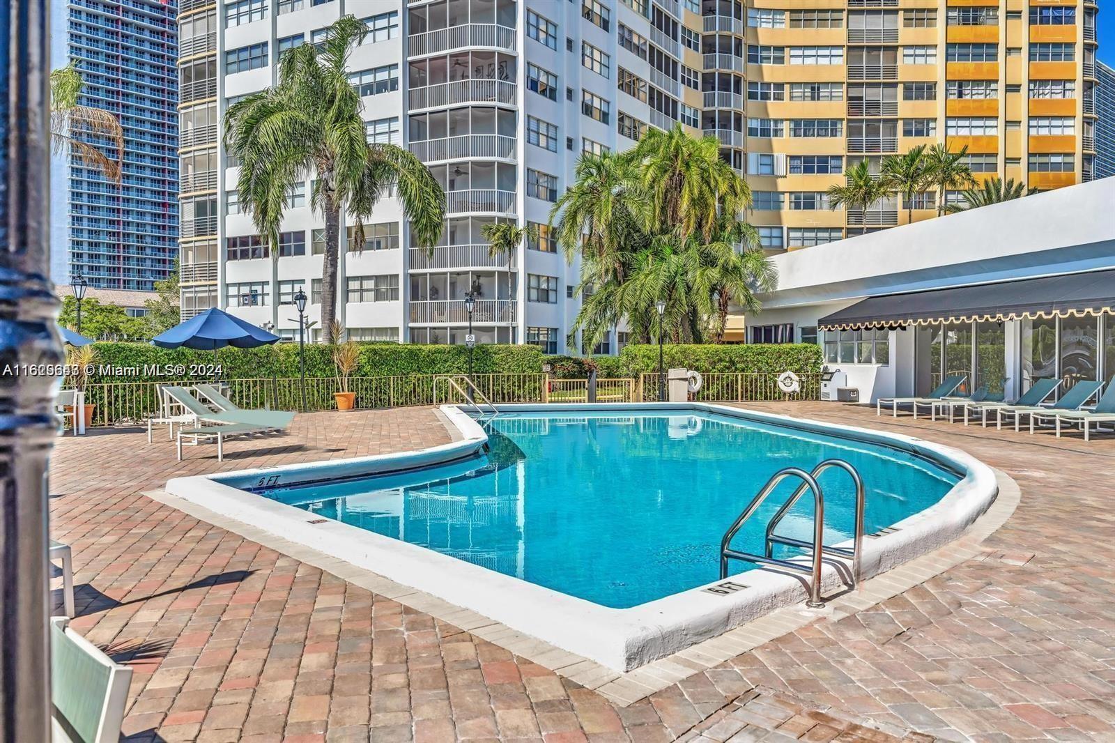 100 Golden Isles Dr, Hallandale Beach, Florida 33009, 2 Bedrooms Bedrooms, ,2 BathroomsBathrooms,Residential Lease,For Rent,LAKE POINT TOWER CONDOMIN,Golden Isles Dr,A11629643