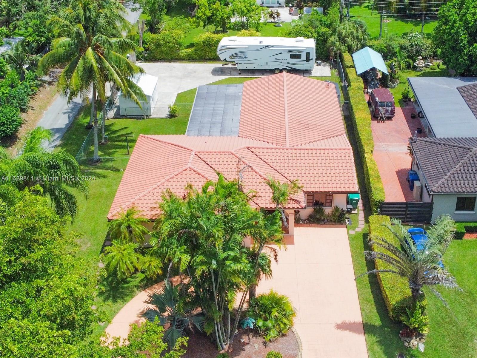 6500 45th St, Miami, Florida 33155, 4 Bedrooms Bedrooms, ,3 BathroomsBathrooms,Residential,Sold,BIRD ROAD TERRACE,45th St,A11629811