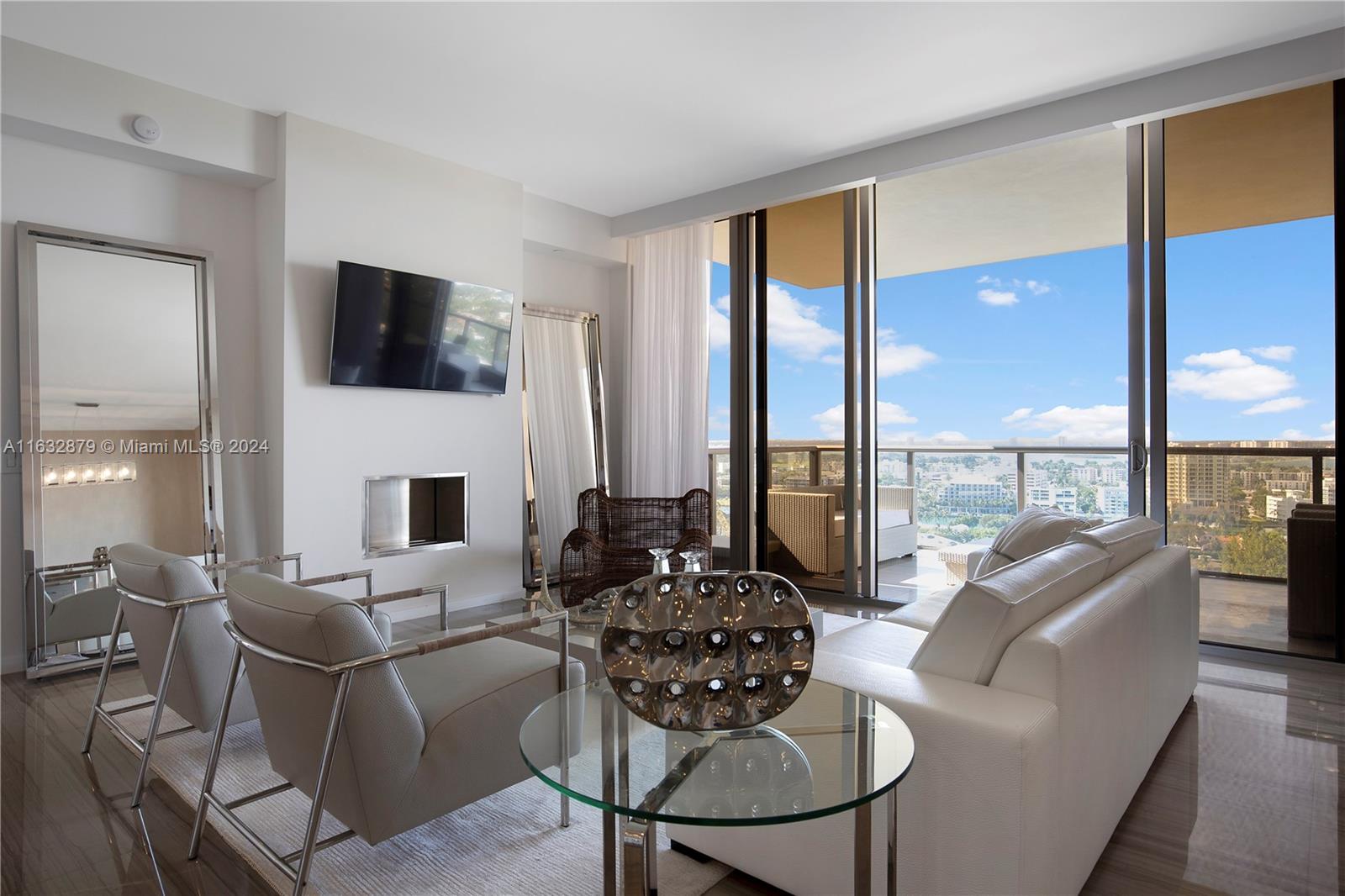 9705 Collins Ave, Bal Harbour, Florida 33154, 2 Bedrooms Bedrooms, ,2 BathroomsBathrooms,Residential Lease,For Rent,BAL HARBOUR NORTH SOUTH C,Collins Ave,A11632879