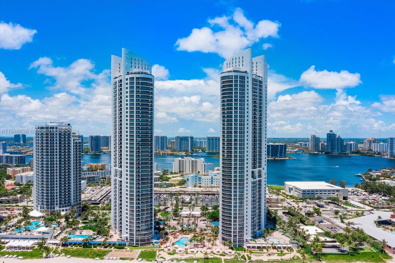 18201 Collins Ave, Sunny Isles Beach, Florida 33160, 3 Bedrooms Bedrooms, ,2 BathroomsBathrooms,Residential,For Sale,Trump Royale,Collins Ave,A11646636