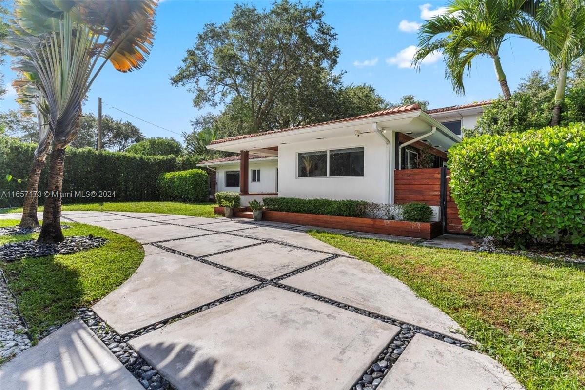 98 103rd St, Miami Shores, Florida 33138, 5 Bedrooms Bedrooms, ,4 BathroomsBathrooms,Residential,Sold,MIAMI SHORES SEC 1 AMD,103rd St,A11657173