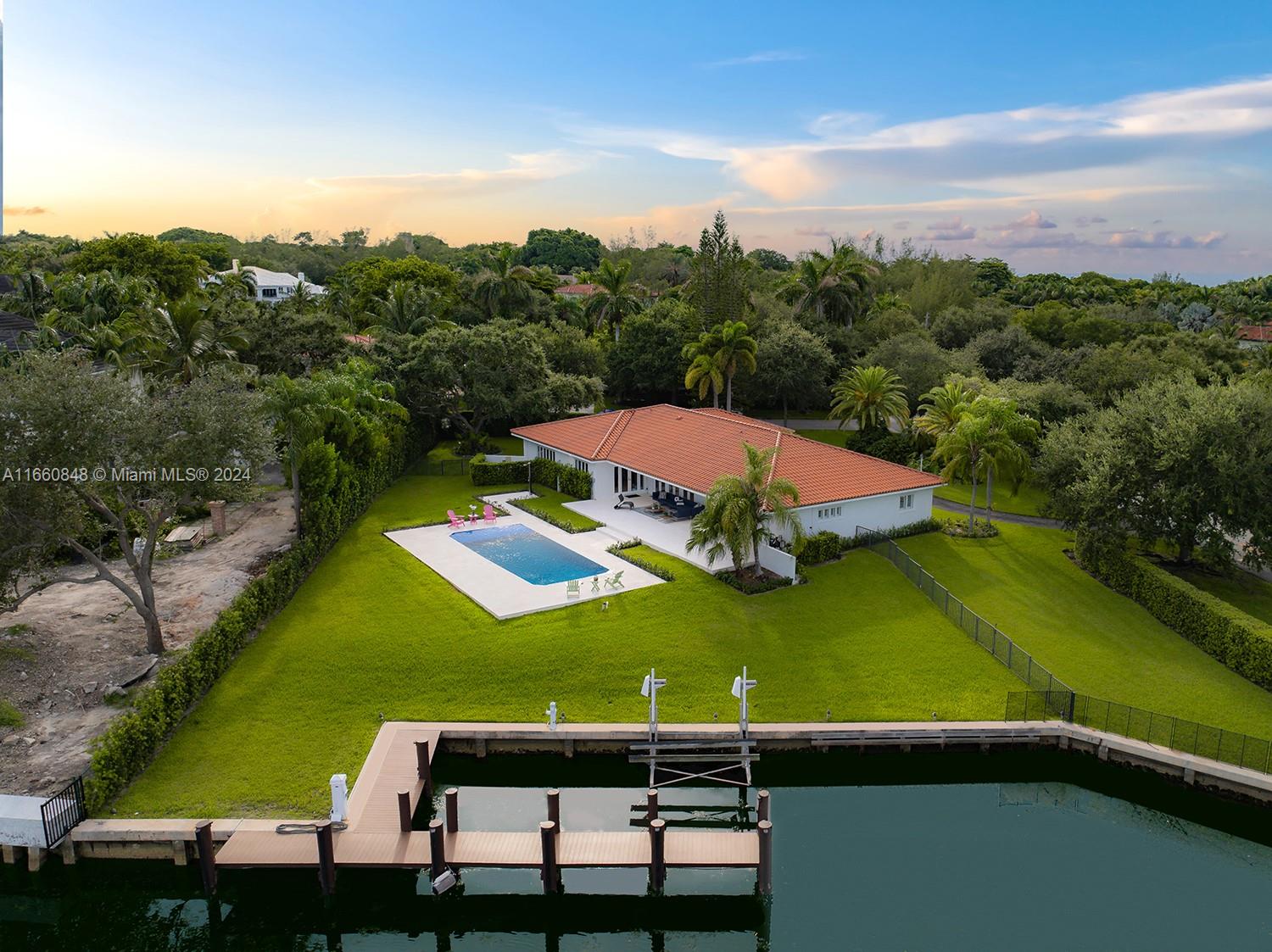 690 Solano Prado, Coral Gables, Florida 33156, 4 Bedrooms Bedrooms, ,3 BathroomsBathrooms,Residential,Sold,OLD CUTLER BAY SEC 1,Solano Prado,A11660848