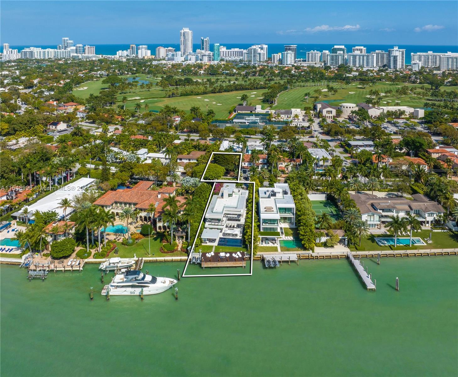 5718/5725 Bay Rd, Miami Beach, Florida 33140, 11 Bedrooms Bedrooms, ,11 BathroomsBathrooms,Residential,Sold,LA GORCE GOLF SUB,Bay Rd,A11543996