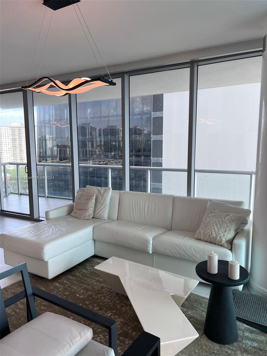 17121 Collins Ave, Sunny Isles Beach, Florida 33160, 3 Bedrooms Bedrooms, ,3 BathroomsBathrooms,Residential Lease,For Rent,JADE OCEAN CONDO,Collins Ave,A11680538