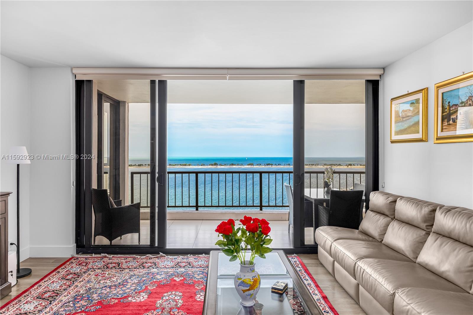 1581 Brickell Ave, Miami, Florida 33129, 2 Bedrooms Bedrooms, ,2 BathroomsBathrooms,Residential,Sold,Villa Regina Condo,Brickell Ave,A11592923