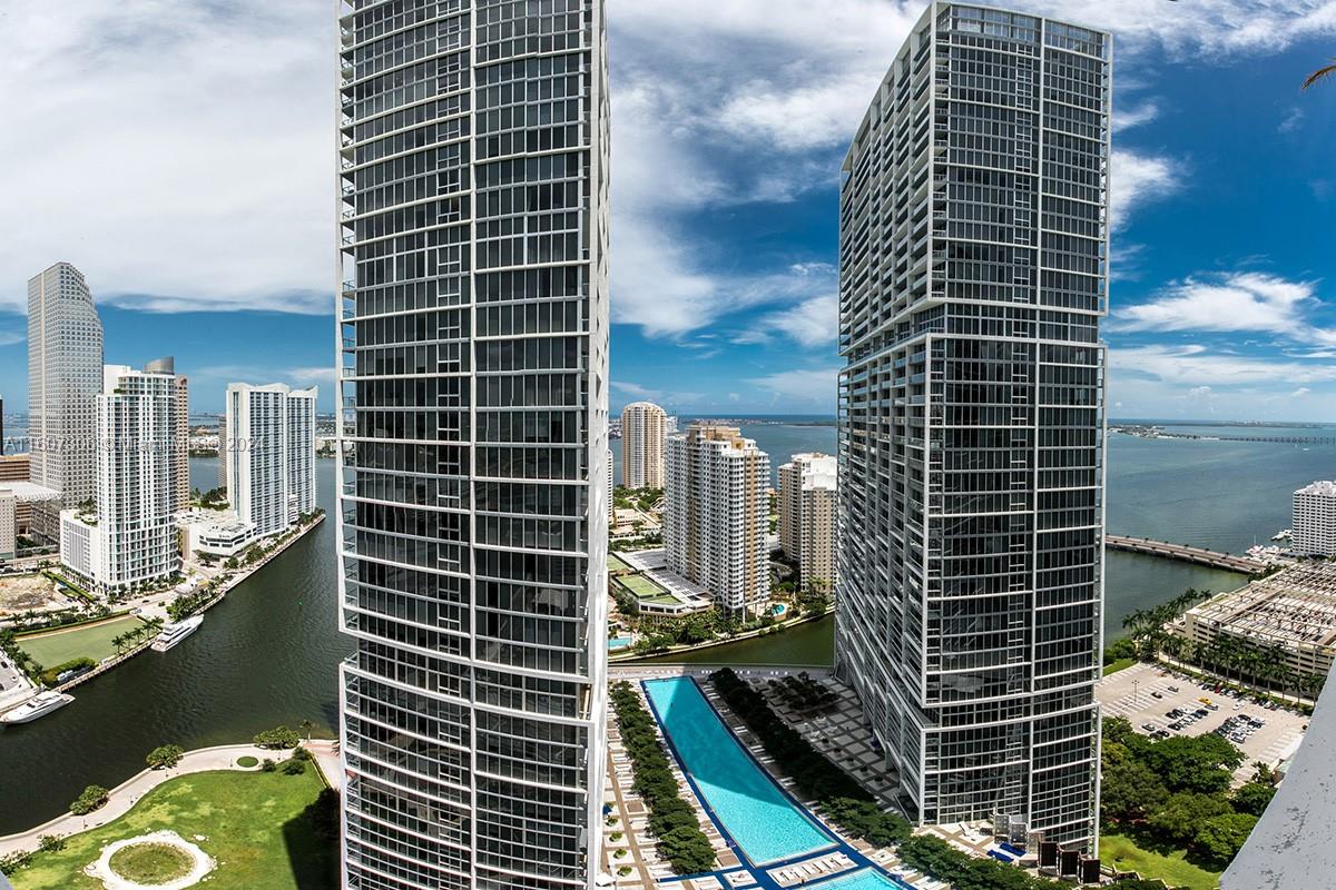 475 Brickell Ave, Miami, Florida 33131, 2 Bedrooms Bedrooms, ,2 BathroomsBathrooms,Residential,Sold,Icon Brickell,Brickell Ave,A11607306
