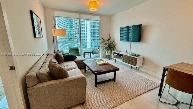 1080 Brickell Ave, Miami, Florida 33131, 1 Bedroom Bedrooms, ,1 BathroomBathrooms,Residential,Sold,THE BOND,Brickell Ave,A11538010
