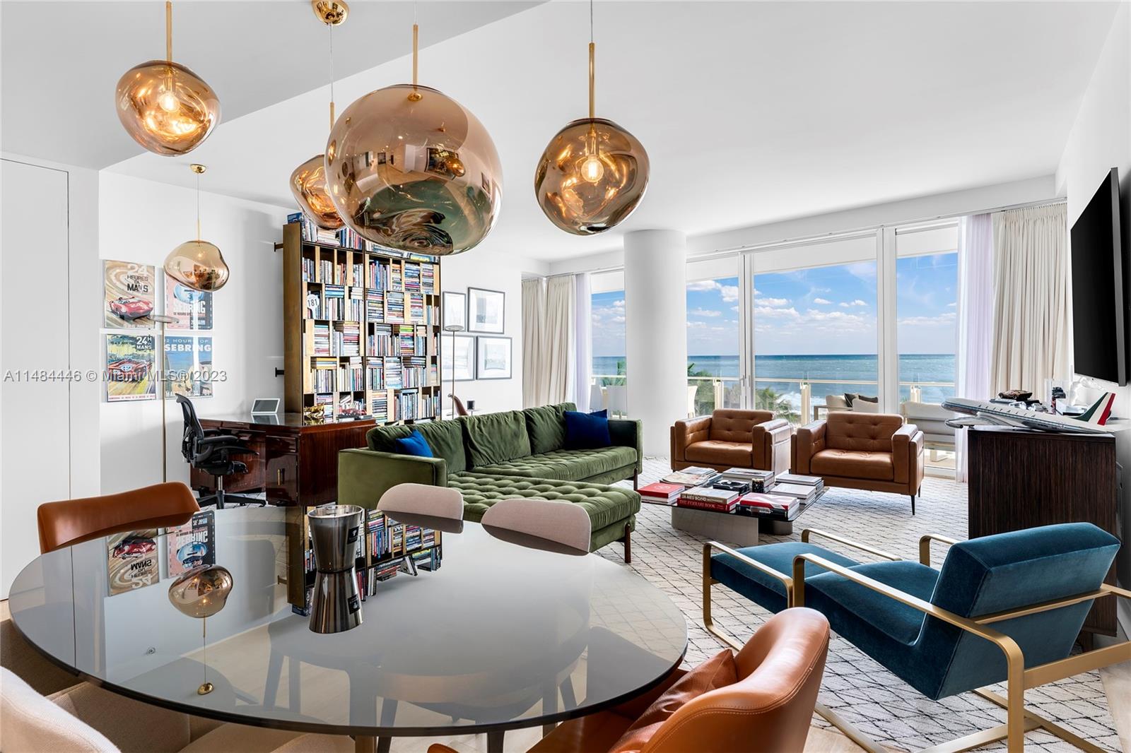9001 Collins Ave, Surfside, Florida 33154, 2 Bedrooms Bedrooms, ,3 BathroomsBathrooms,Residential,Sold,FOUR SEASONS SURF CLUB,Collins Ave,A11484446