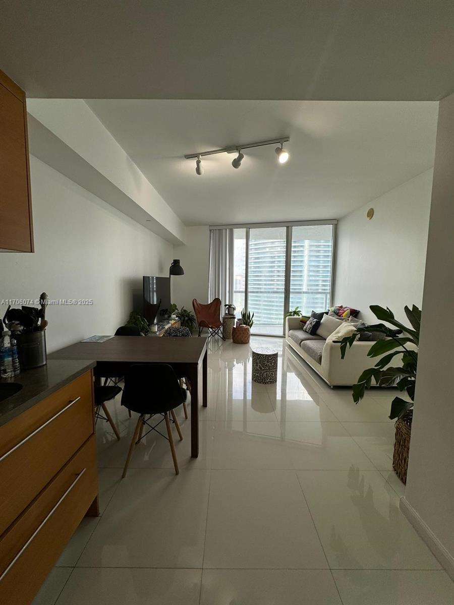 465 Brickell Ave, Miami, Florida 33131, 1 Bedroom Bedrooms, ,1 BathroomBathrooms,Residential,For Sale,Icon Brickell,Brickell Ave,A11706074