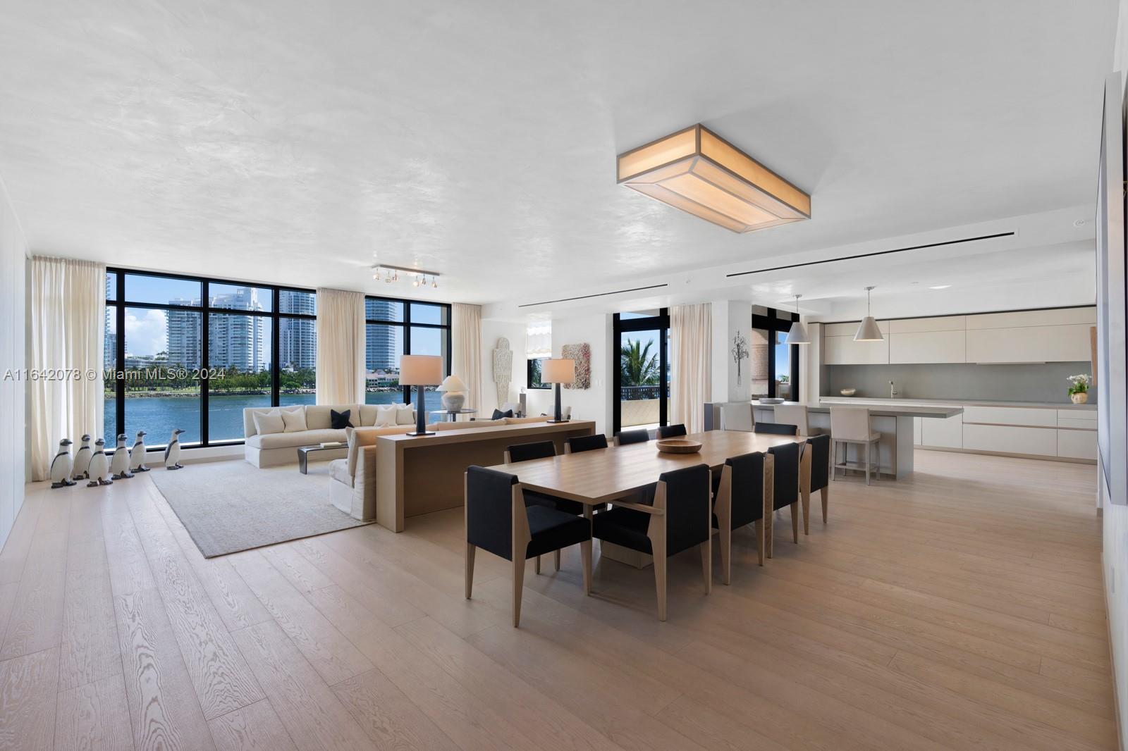 7034 Fisher Island Dr, Miami Beach, Florida 33109, 4 Bedrooms Bedrooms, ,4 BathroomsBathrooms,Residential,Sold,Palazzo Del Sol,Fisher Island Dr,A11642078