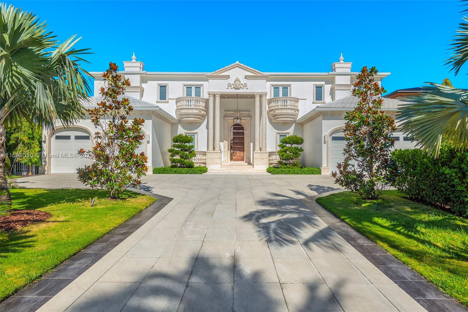 630 Golden Beach Dr, Golden Beach, Florida 33160, 7 Bedrooms Bedrooms, ,9 BathroomsBathrooms,Residential,Sold,GOLDEN BEACH SEC F,Golden Beach Dr,A11599530