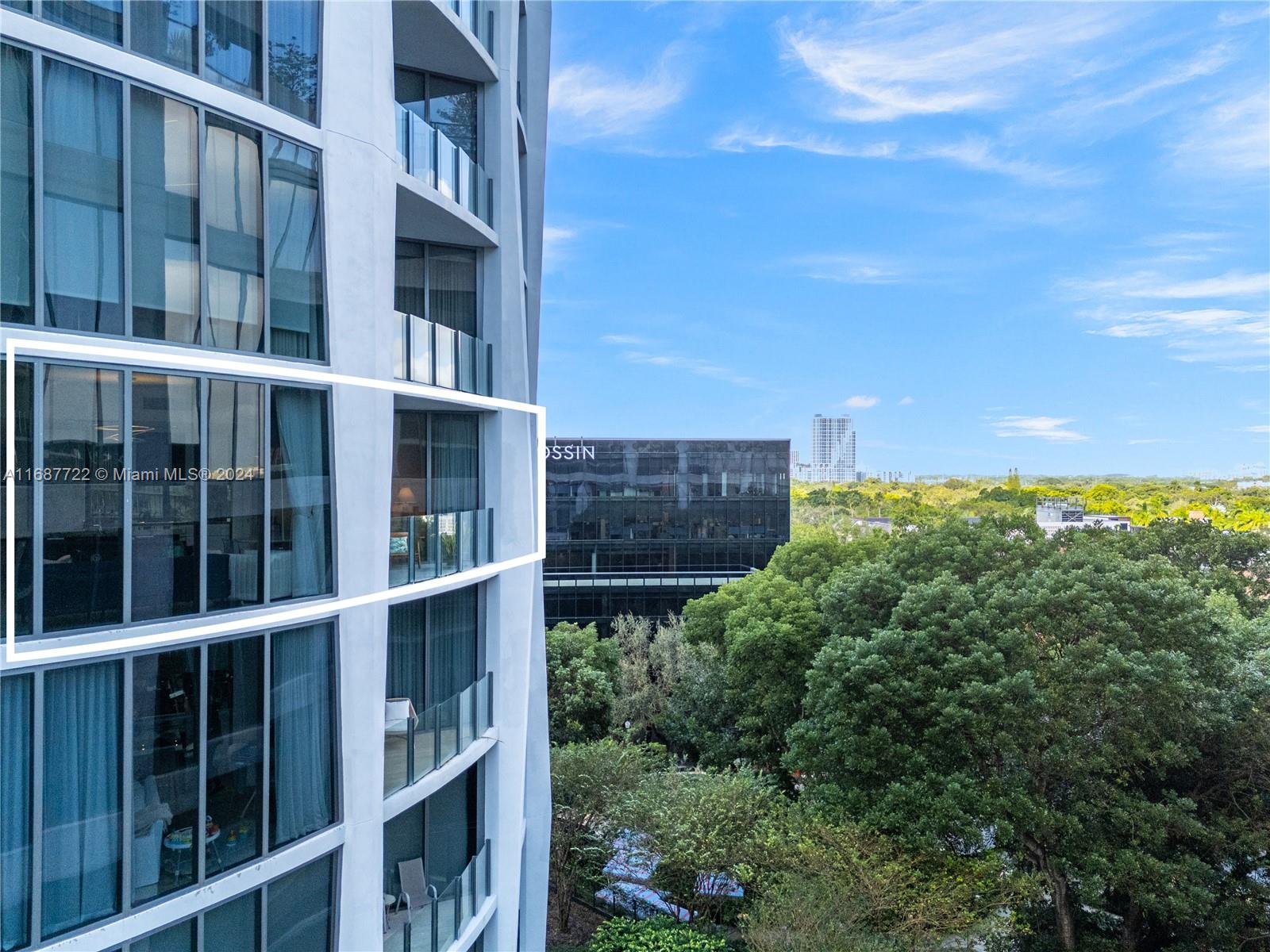 2831 Bayshore Dr, Miami, Florida 33133, 2 Bedrooms Bedrooms, ,2 BathroomsBathrooms,Residential,Sold,CLUB RESIDENCES AT PARK G,Bayshore Dr,A11687722