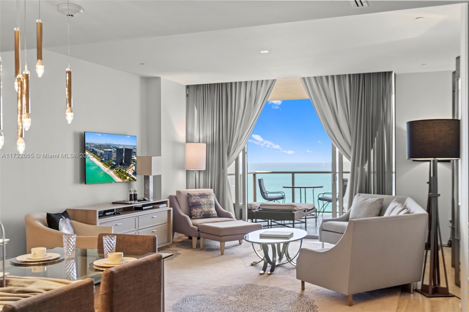 9703 Collins Ave, Bal Harbour, Florida 33154, 2 Bedrooms Bedrooms, ,2 BathroomsBathrooms,Residential Lease,For Rent,BAL HARBOUR CENTER CONDO,Collins Ave,A11722665