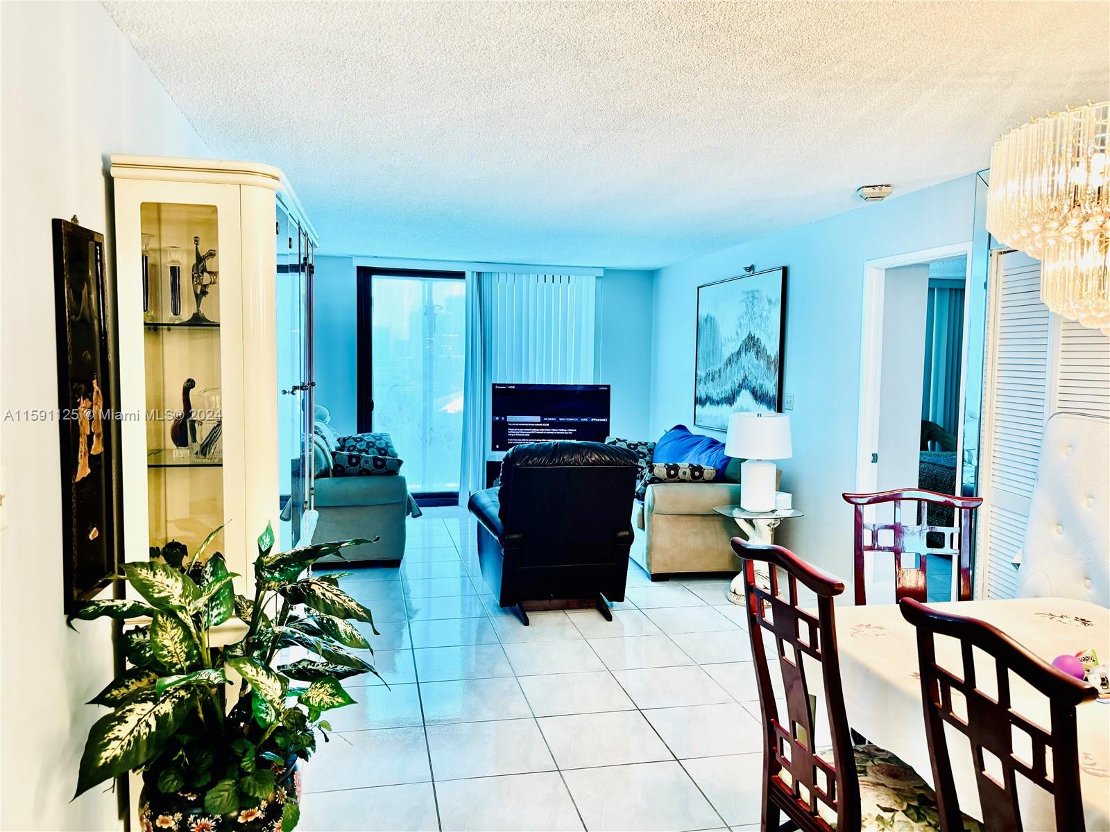 210 174th St, Sunny Isles Beach, Florida 33160, 2 Bedrooms Bedrooms, ,2 BathroomsBathrooms,Residential,Sold,WINSTON TOWERS,174th St,A11591125