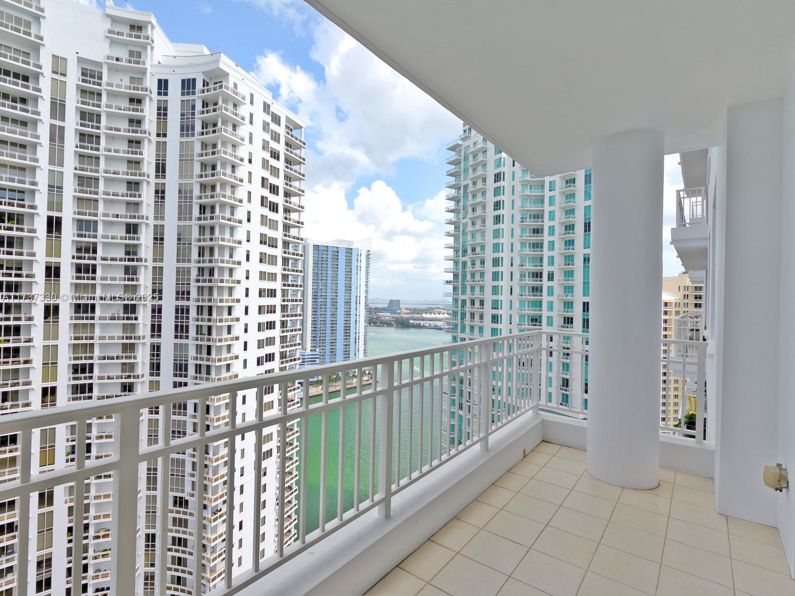 801 Brickell Key Blvd, Miami, Florida 33131, 2 Bedrooms Bedrooms, ,2 BathroomsBathrooms,Residential,Sold,Courts Brickell Key Condo,Brickell Key Blvd,A11737330