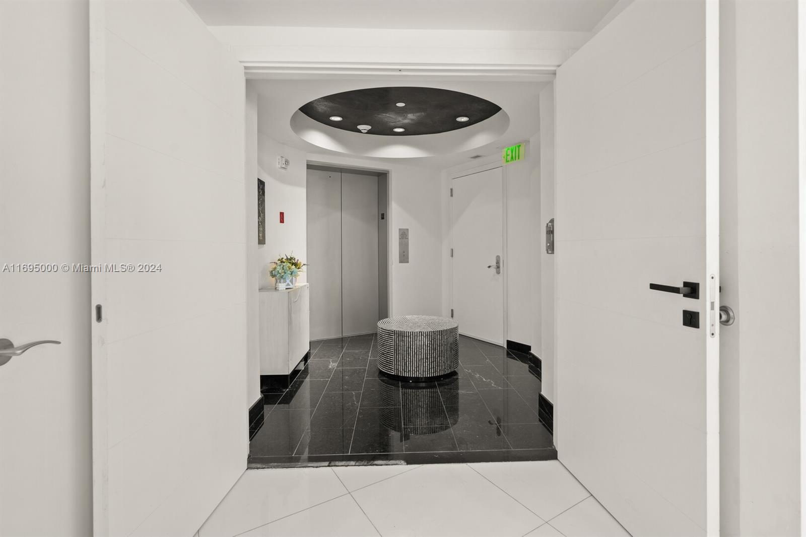 17001 Collins Ave, Sunny Isles Beach, Florida 33160, 2 Bedrooms Bedrooms, ,3 BathroomsBathrooms,Residential,Sold,JADE BEACH,Collins Ave,A11695000