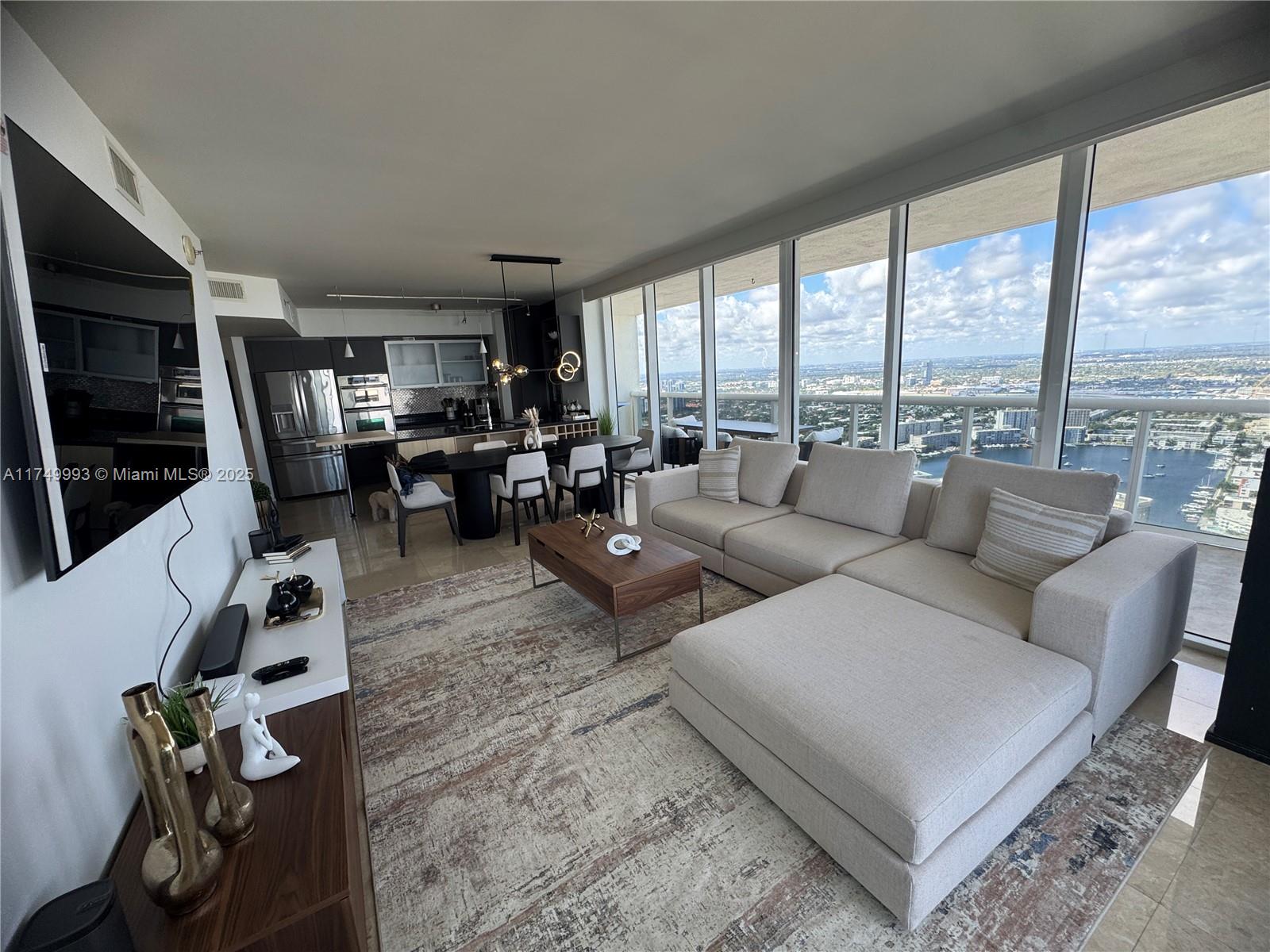 1830 Ocean Dr, Hallandale Beach, Florida 33009, 2 Bedrooms Bedrooms, ,2 BathroomsBathrooms,Residential Lease,For Rent,Beach Club Two,Ocean Dr,A11749993