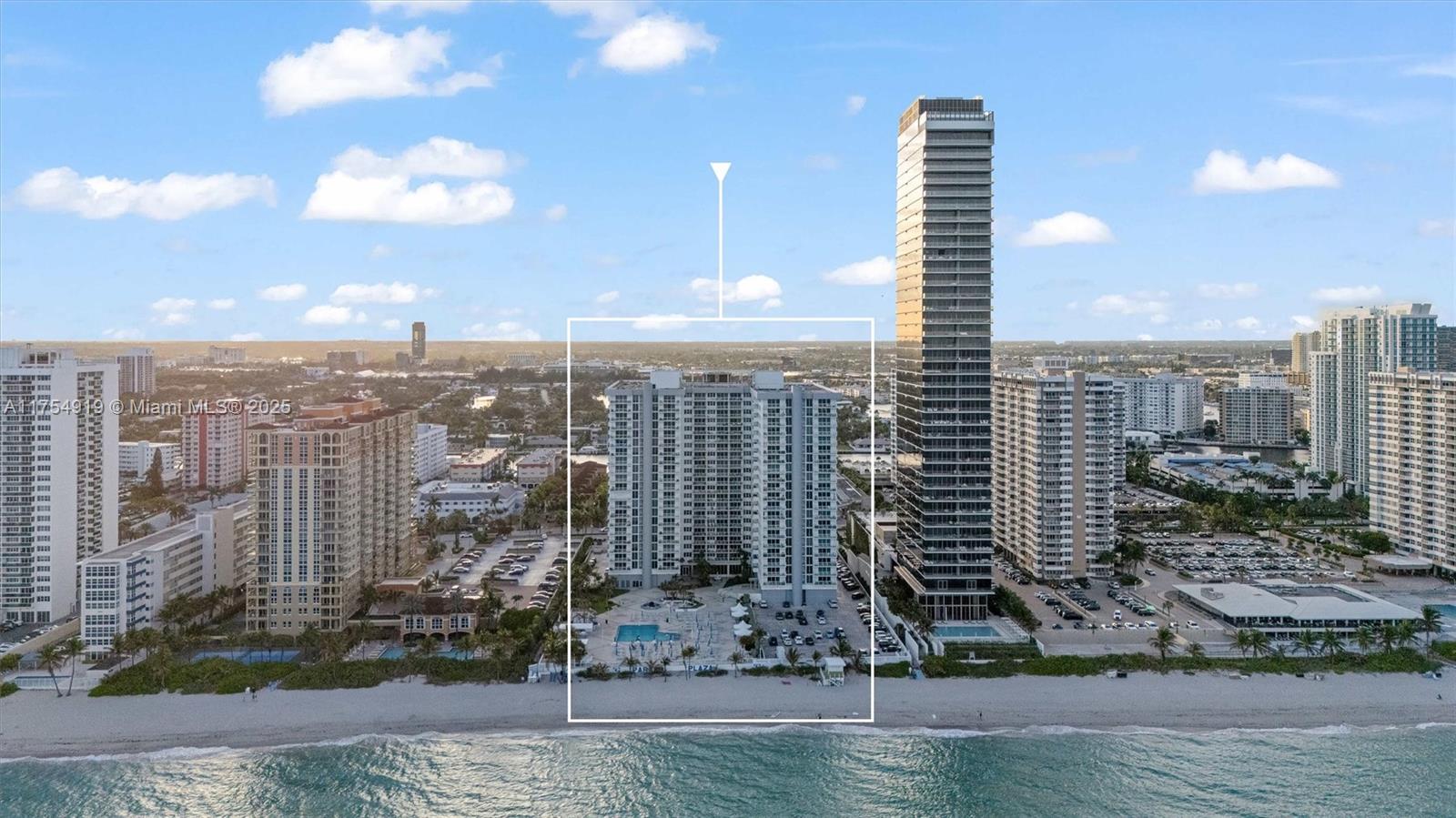 2030 Ocean Dr, Hallandale Beach, Florida 33009, 2 Bedrooms Bedrooms, ,2 BathroomsBathrooms,Residential,Sold,Parker Plaza,Ocean Dr,A11754919