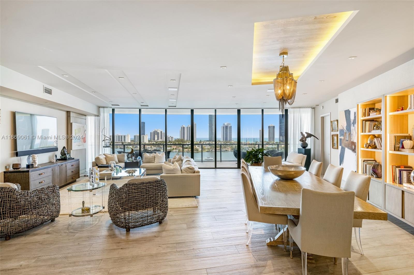 5500 Island Estates Dr, Aventura, Florida 33160, 3 Bedrooms Bedrooms, ,4 BathroomsBathrooms,Residential,Sold,PRIVE CONDO,Island Estates Dr,A11669061