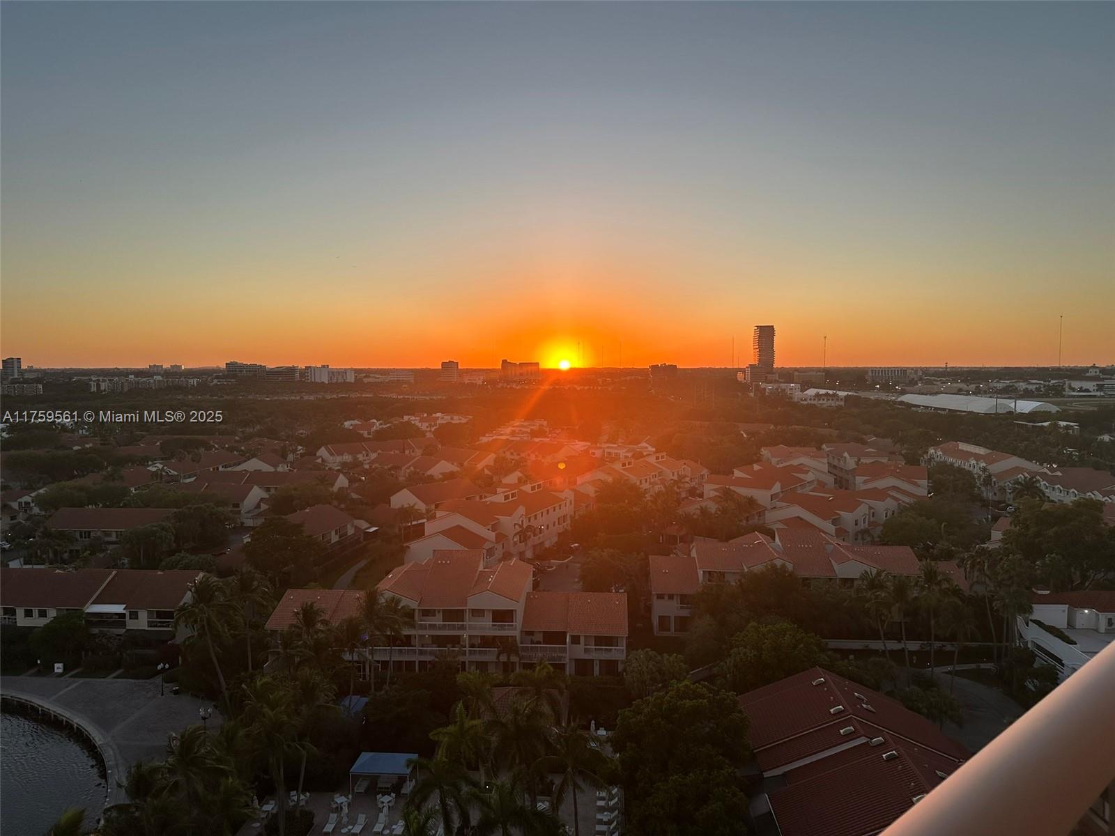 3610 Yacht Club Dr, Aventura, Florida 33180, 2 Bedrooms Bedrooms, ,2 BathroomsBathrooms,Residential,For Sale,PORTSVIEW @ THE WATERWAYS,Yacht Club Dr,A11759561