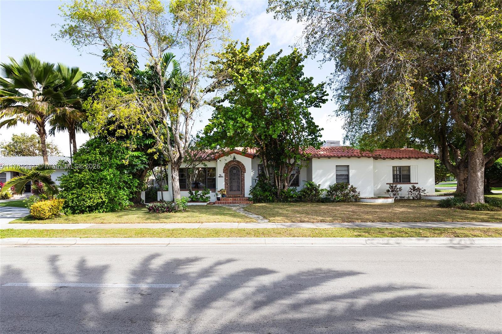485 96th St, Miami Shores, Florida 33138, 4 Bedrooms Bedrooms, ,3 BathroomsBathrooms,Residential,For Sale,MIAMI SHORES SEC 4 AMD PL,96th St,A11762211