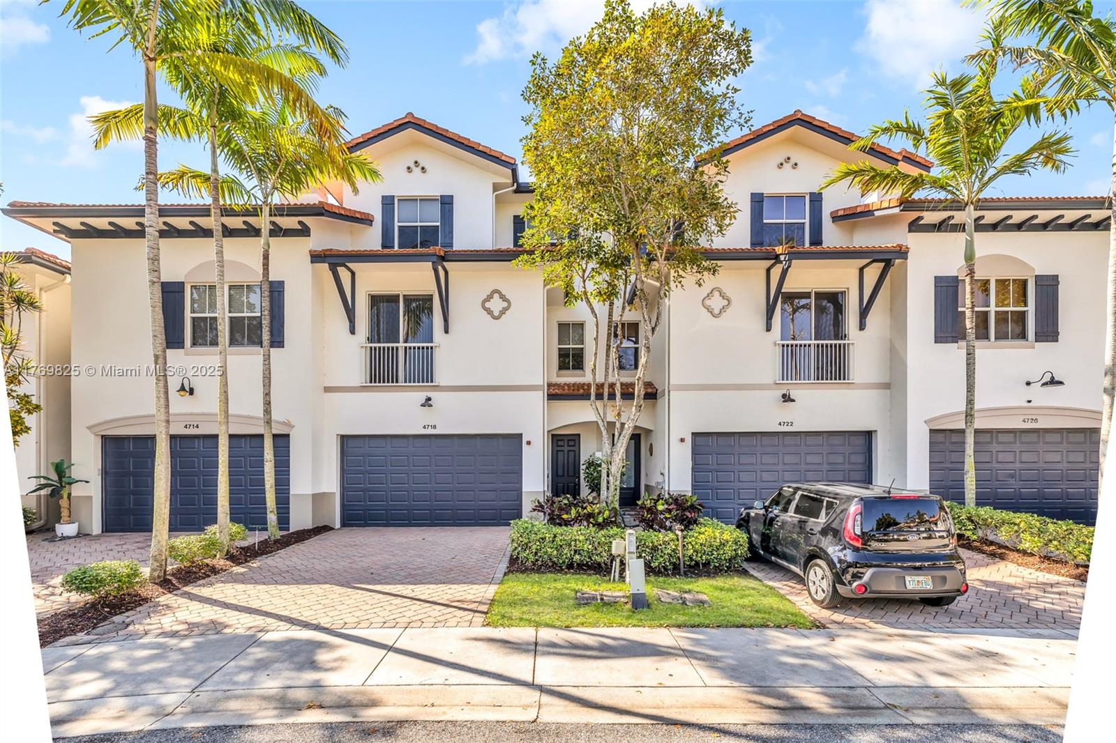 4718 Prive Cir, Delray Beach, Florida 33445, 4 Bedrooms Bedrooms, ,3 BathroomsBathrooms,Residential,Sold,Colony Palms,Prive Cir,A11769825