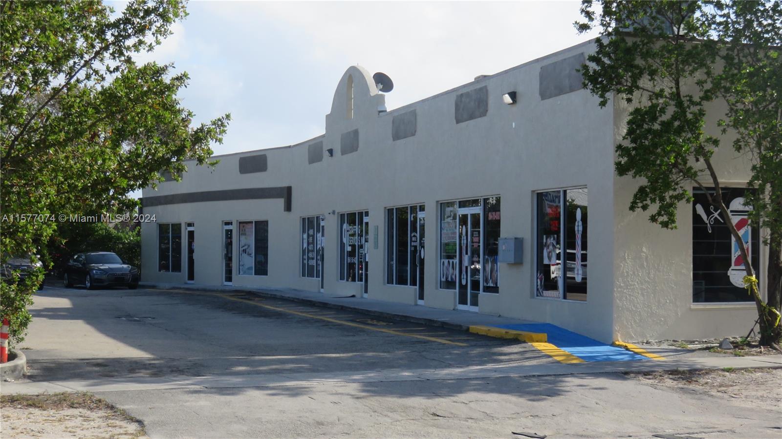 1941 Dixie Hwy, Pompano Beach, Florida 33060, ,Commercial Sale,Sold,Seymour 1941,Dixie Hwy,A11577074