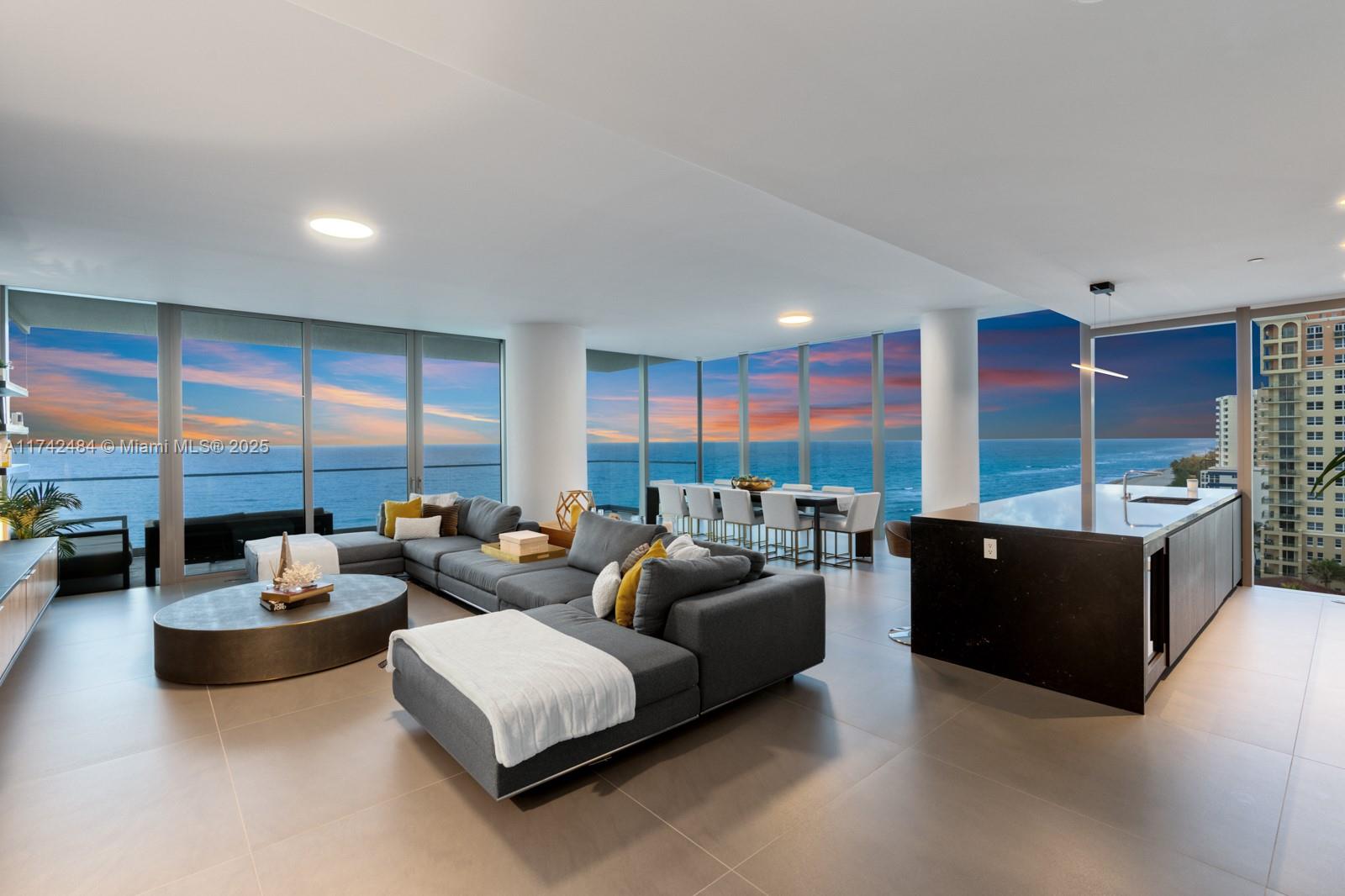 2000 Ocean Dr, Hallandale Beach, Florida 33009, 4 Bedrooms Bedrooms, ,3 BathroomsBathrooms,Residential,Sold,2000 OCEAN CONDO,Ocean Dr,A11742484