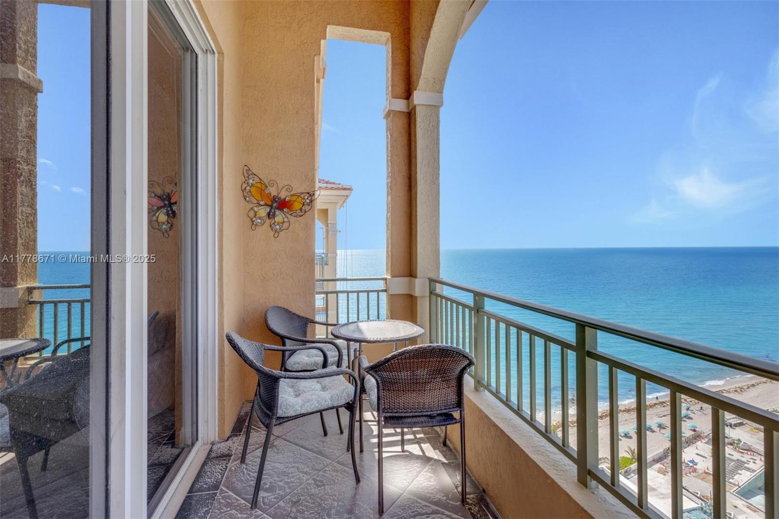 2080 Ocean Dr, Hallandale Beach, Florida 33009, 2 Bedrooms Bedrooms, ,2 BathroomsBathrooms,Residential Lease,For Rent,2080 OCEAN DRIVE CONDO,Ocean Dr,A11778671