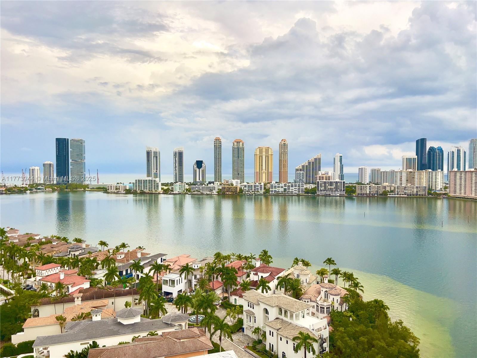 6000 Island Blvd, Aventura, Florida 33160, 3 Bedrooms Bedrooms, ,2 BathroomsBathrooms,Residential,Sold,BellaMare,Island Blvd,A11773944