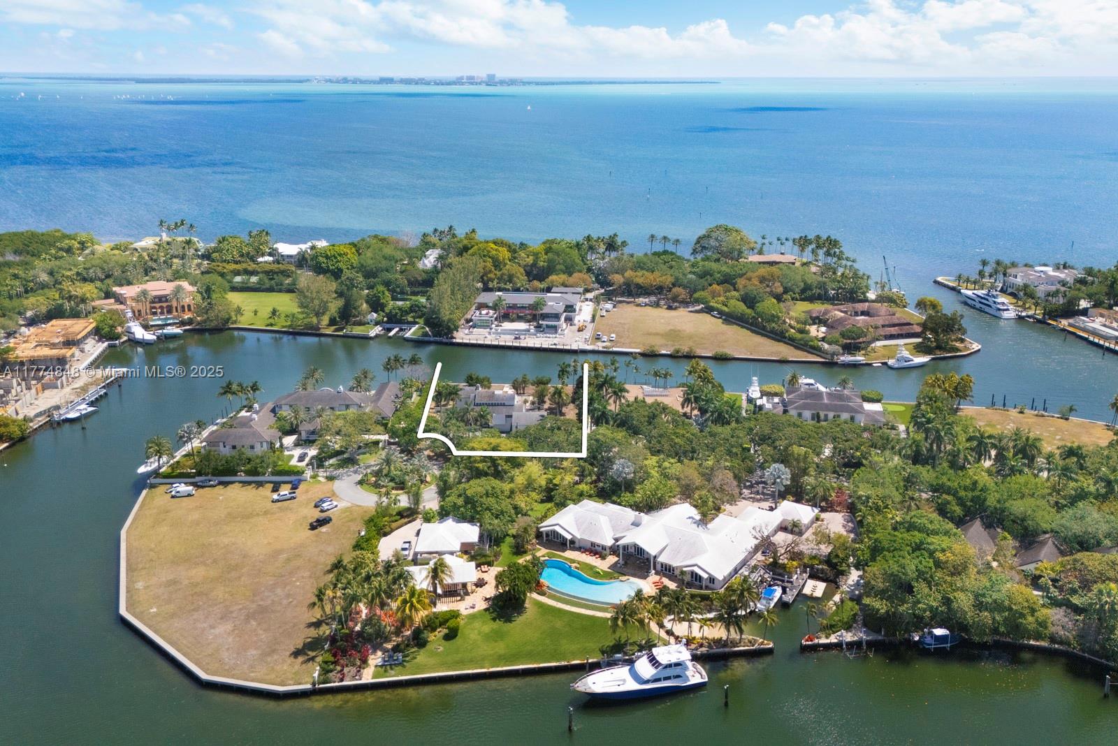 30 Leucadendra Dr, Coral Gables, Florida 33156, ,Land/boat Docks,For Sale,GABLES ESTATES NO 2,Leucadendra Dr,A11774848