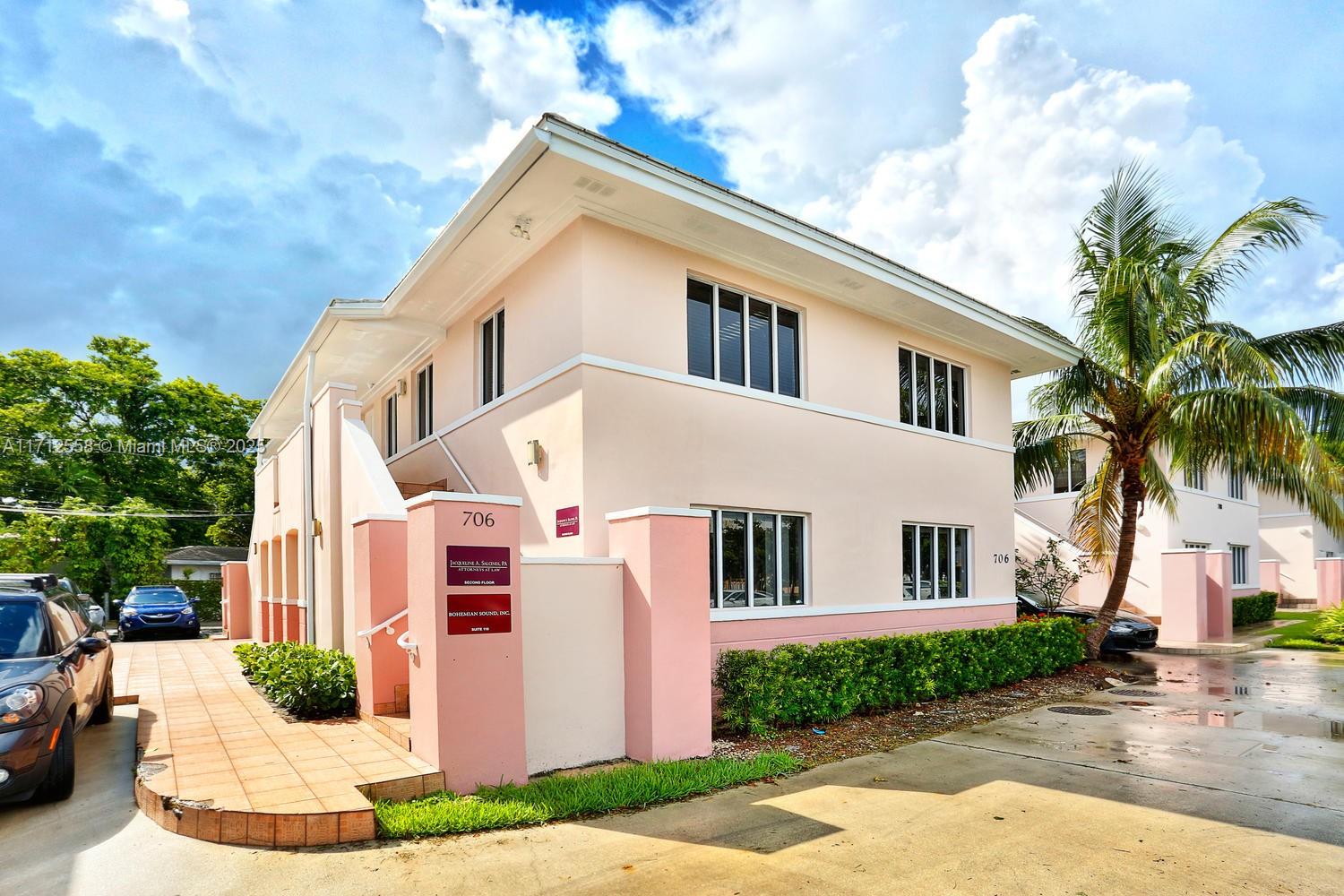 706 Dixie Hwy, Coral Gables, Florida 33146, ,Commercial Sale,Sold,Dixie Hwy,A11712558