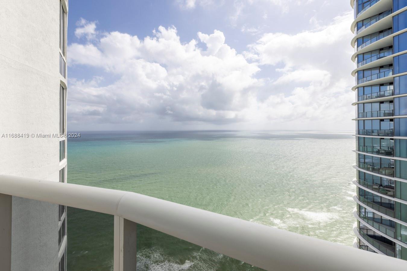 15811 Collins Ave, Sunny Isles Beach, Florida 33160, 3 Bedrooms Bedrooms, ,3 BathroomsBathrooms,Residential,Sold,TDR TOWER III CONDO,Collins Ave,A11688419