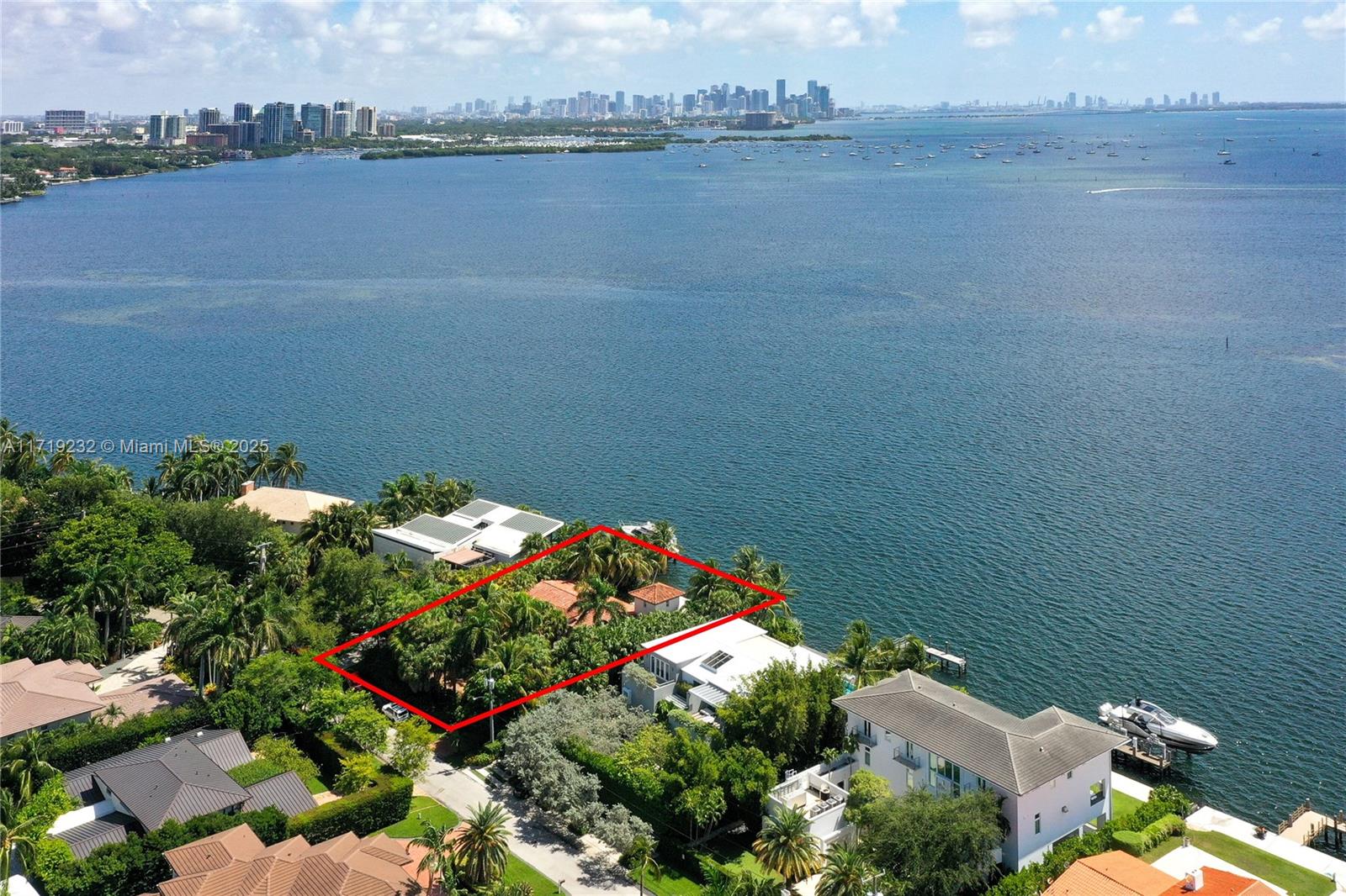 6825 Sunrise Dr, Coral Gables, Florida 33133, 4 Bedrooms Bedrooms, ,3 BathroomsBathrooms,Residential,Sold,SUNRISE HARBOUR REV PL,Sunrise Dr,A11719232