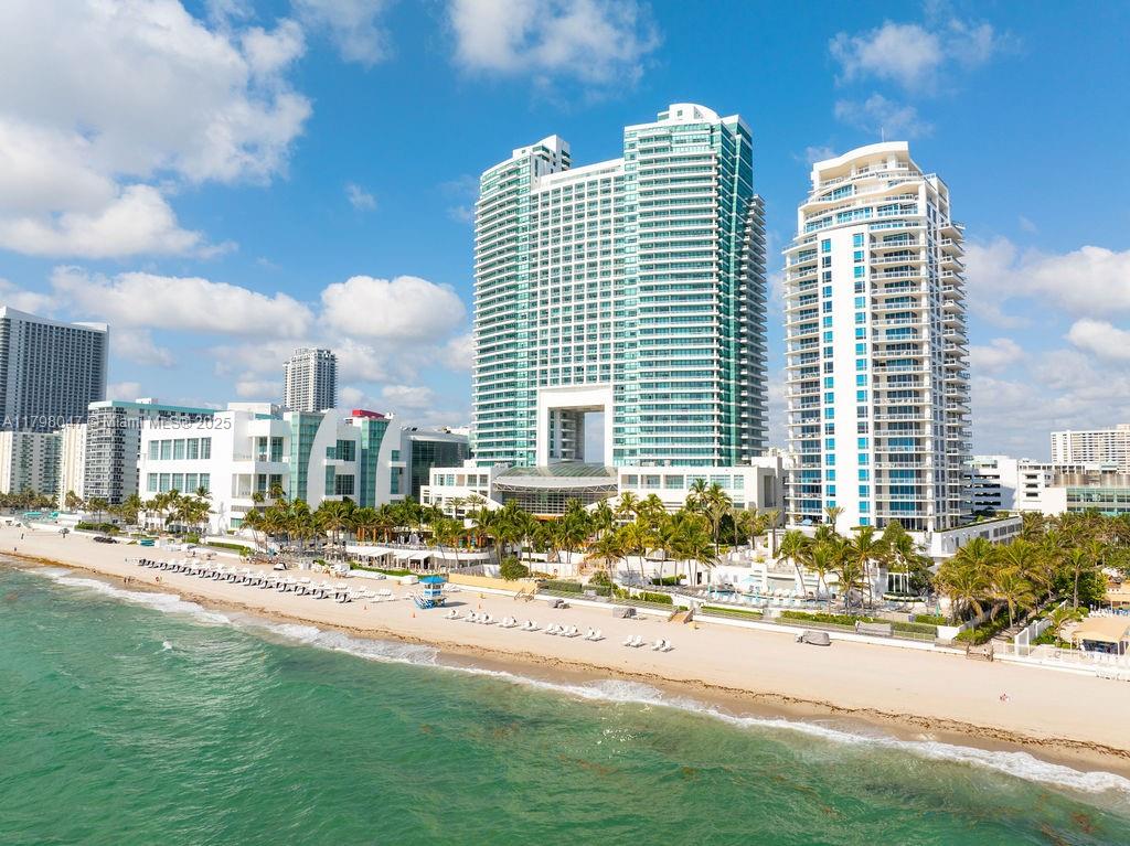 3535 Ocean Dr, Hollywood, Florida 33019, 2 Bedrooms Bedrooms, ,2 BathroomsBathrooms,Residential,Sold,DIPLOMAT OCEANFRONT RESID,Ocean Dr,A11798047