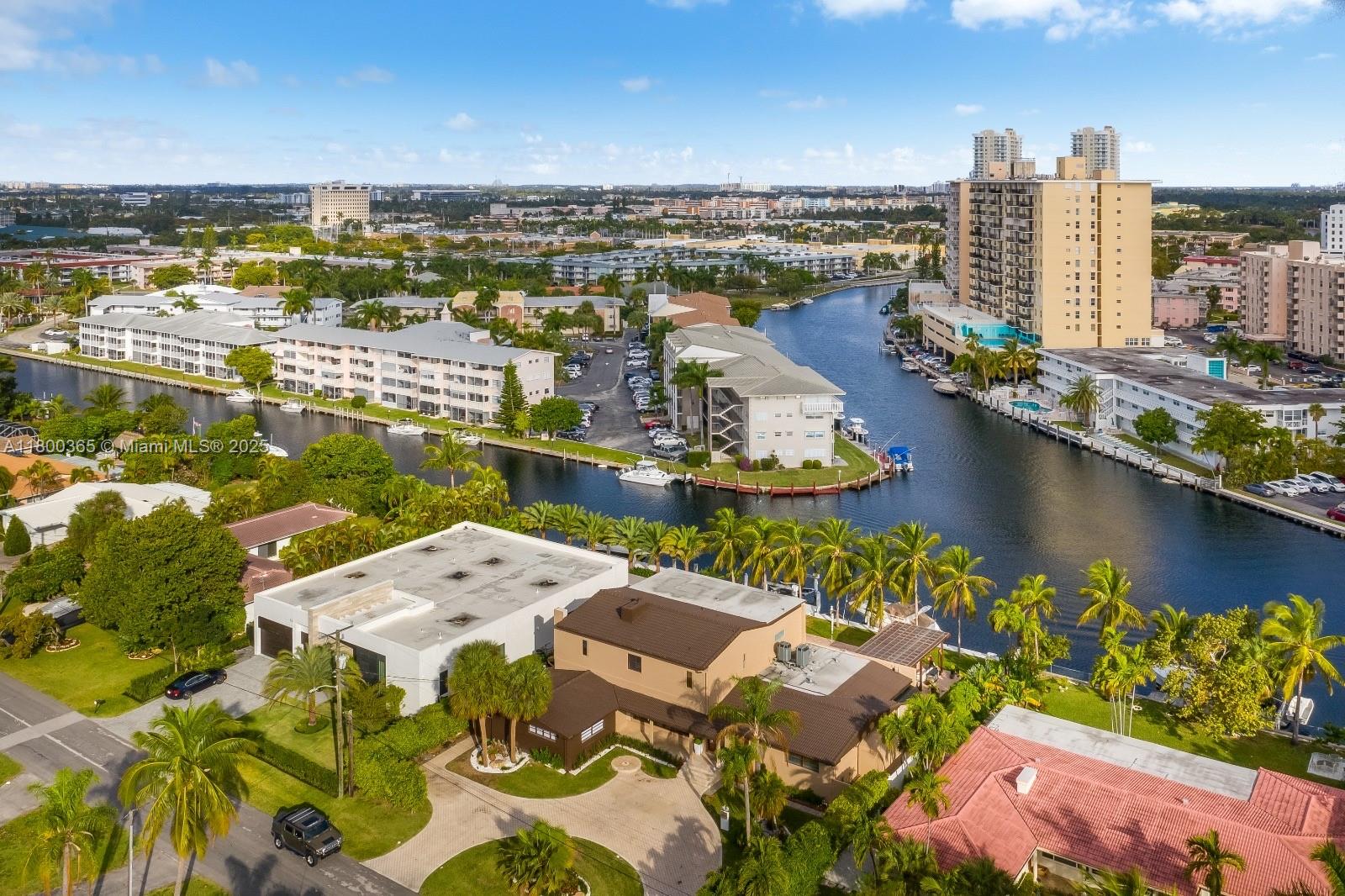 418 Tammarind Dr, Hallandale Beach, Florida 33009, 6 Bedrooms Bedrooms, ,5 BathroomsBathrooms,Residential,Sold,GOLDEN ISLES SEC,Tammarind Dr,A11800365