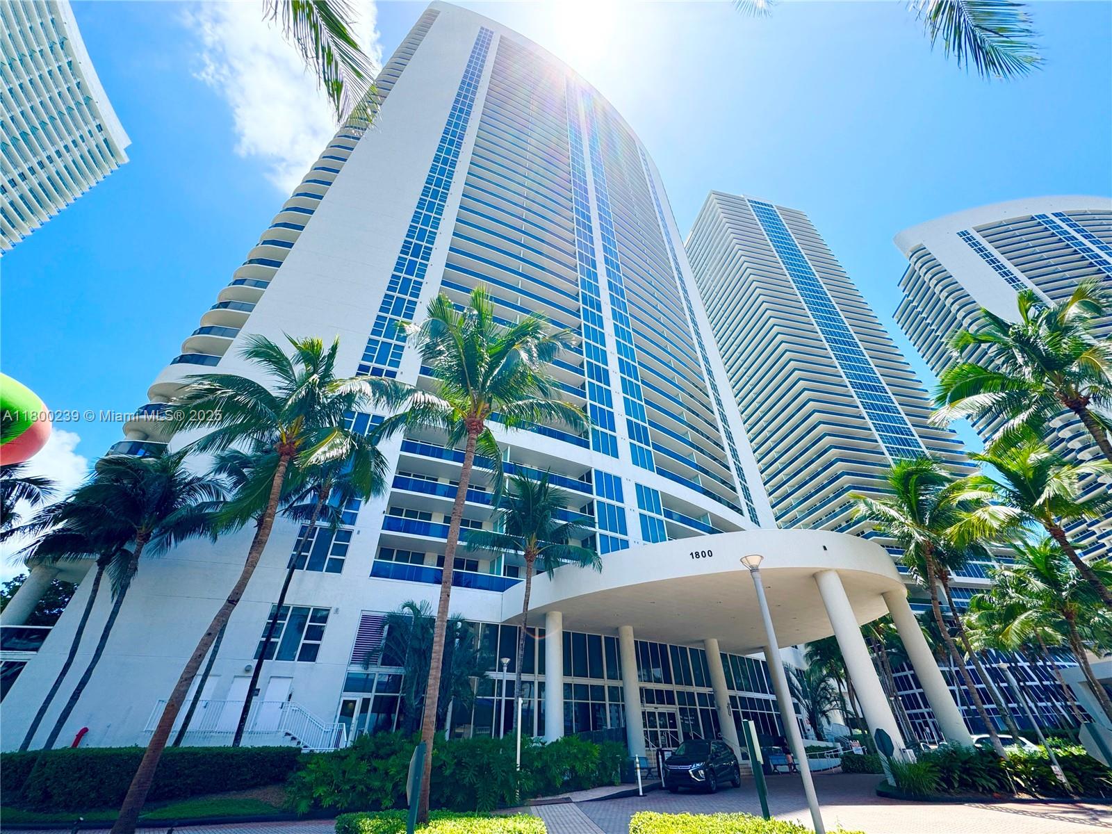 1800 Ocean Dr, Hallandale Beach, Florida 33009, 3 Bedrooms Bedrooms, ,3 BathroomsBathrooms,Residential Lease,For Rent,BEACH CLUB THREE CONDO,Ocean Dr,A11800239
