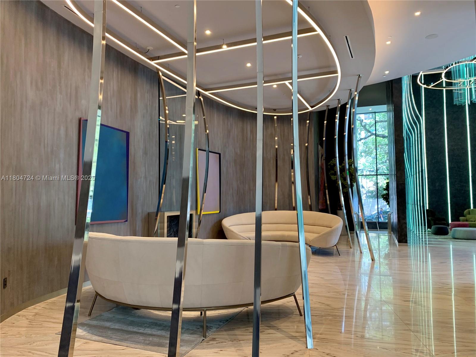 1000 Brickell Plz, Miami, Florida 33131, 1 Bedroom Bedrooms, ,2 BathroomsBathrooms,Residential,For Sale,BRICKELL FLATIRON,Brickell Plz,A11804724