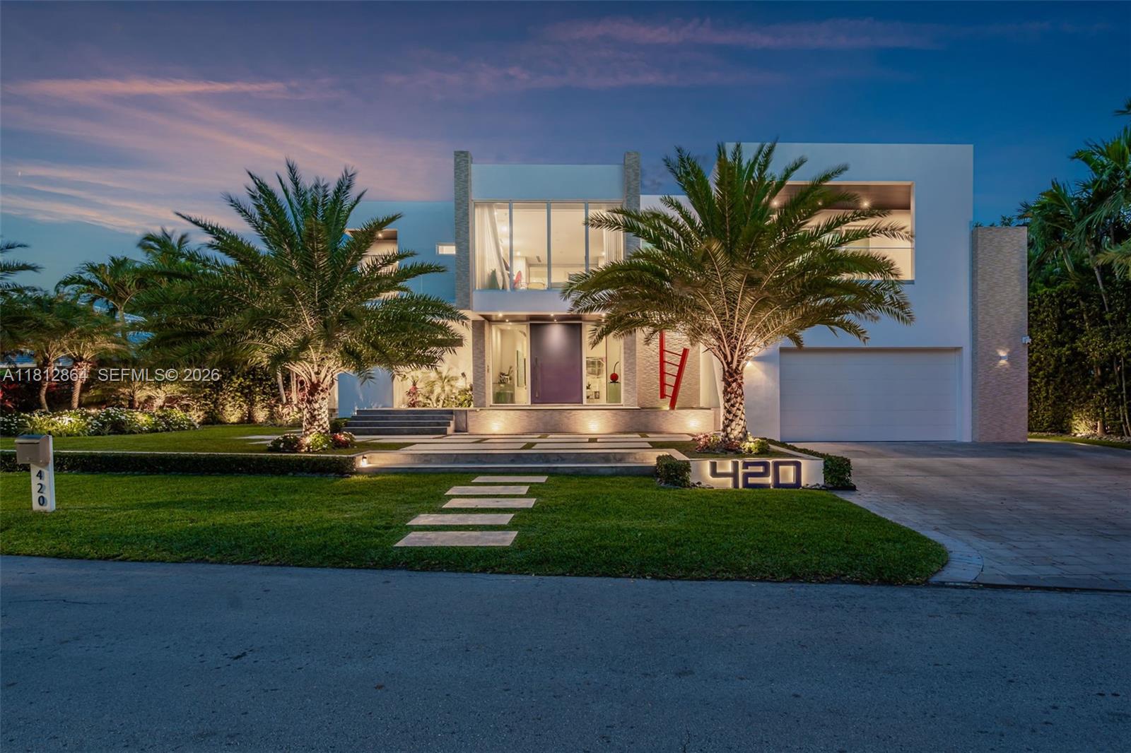 420 Island Dr, Key Biscayne, Florida 33149, 6 Bedrooms Bedrooms, ,6 BathroomsBathrooms,Residential,For Sale,CAPE FLORIDA SUB SEC 1,Island Dr,A11812864